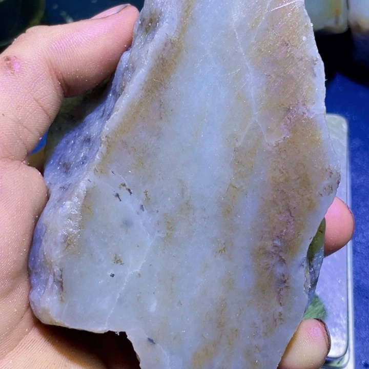 和田玉未镶嵌珠宝半成品