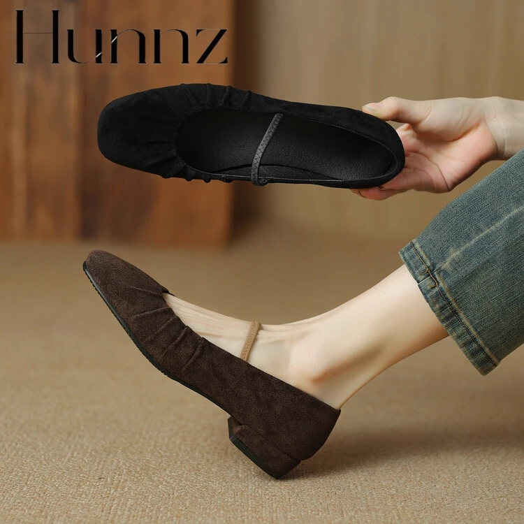 hunnz方头低跟法式复古褶皱单鞋女2025新款春秋季仙女设计感玛丽
