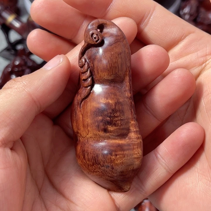 黄花梨/降香黄檀把件福豆