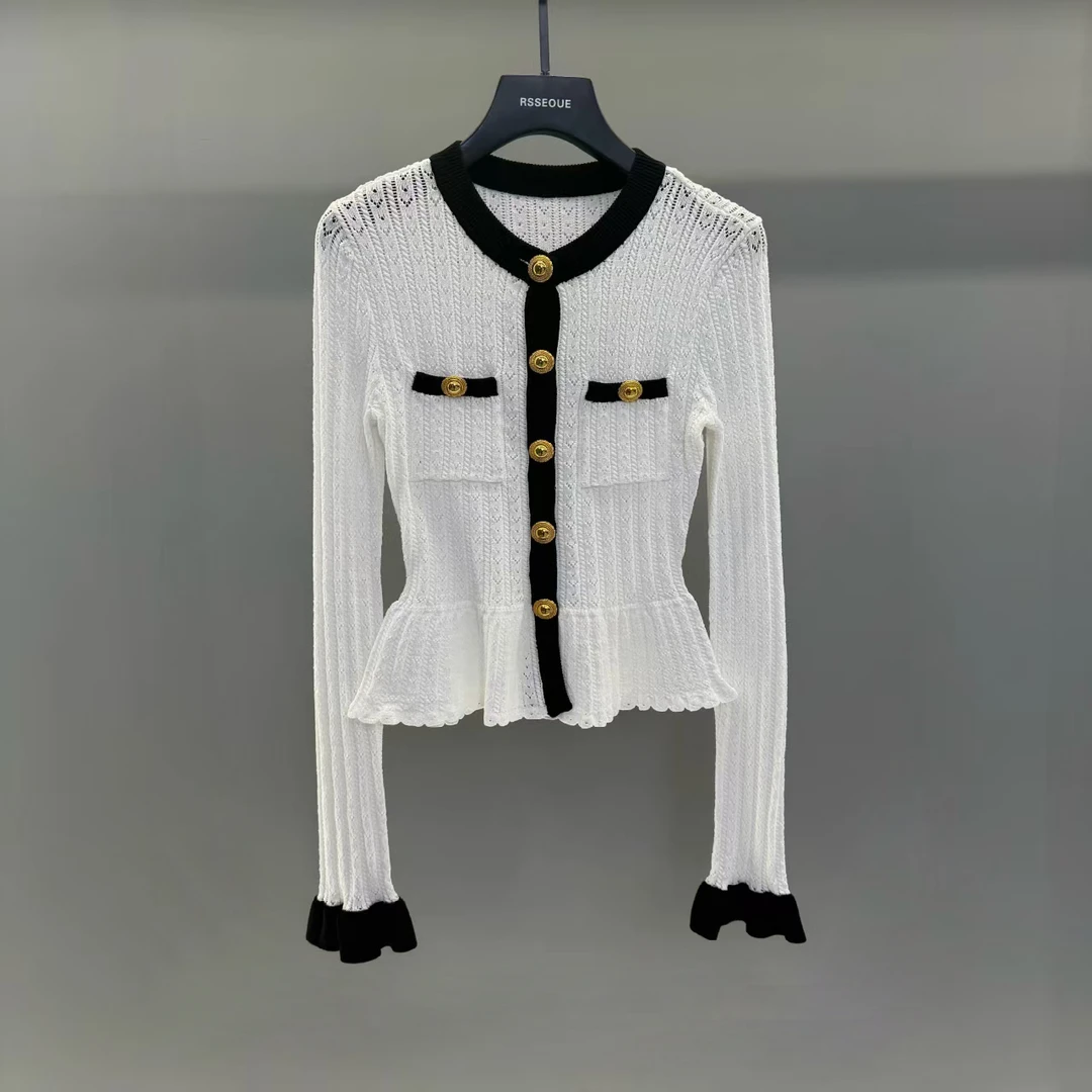 早秋高质量圆领针织上衣女气质修身显瘦黑白撞色长袖打底衫X104