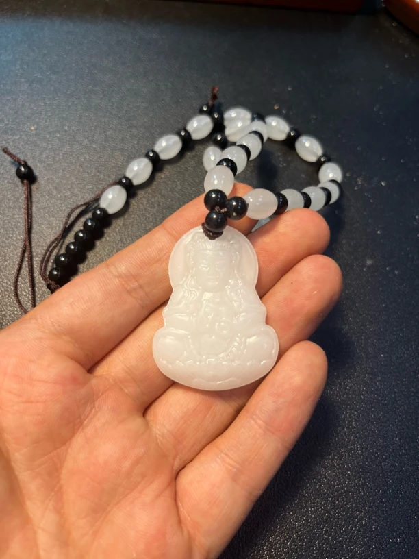 非金属皮质项链 东陵白观音吊坠