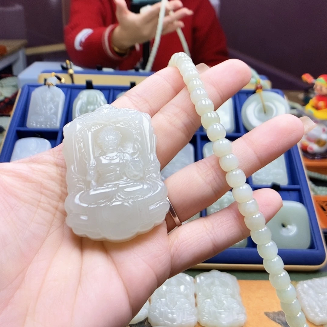 和田玉颈饰未镶嵌用****3