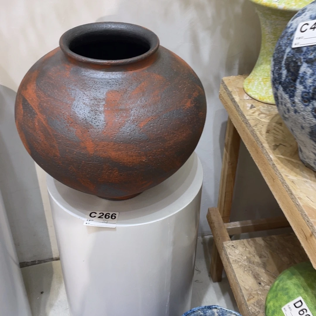 白泥花瓶景德镇陶瓷艺术研究院