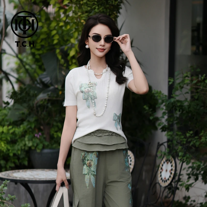 TCH私服烫钻工艺新时尚淑女百搭新潮流T恤女T75B09E5026轻奢tch