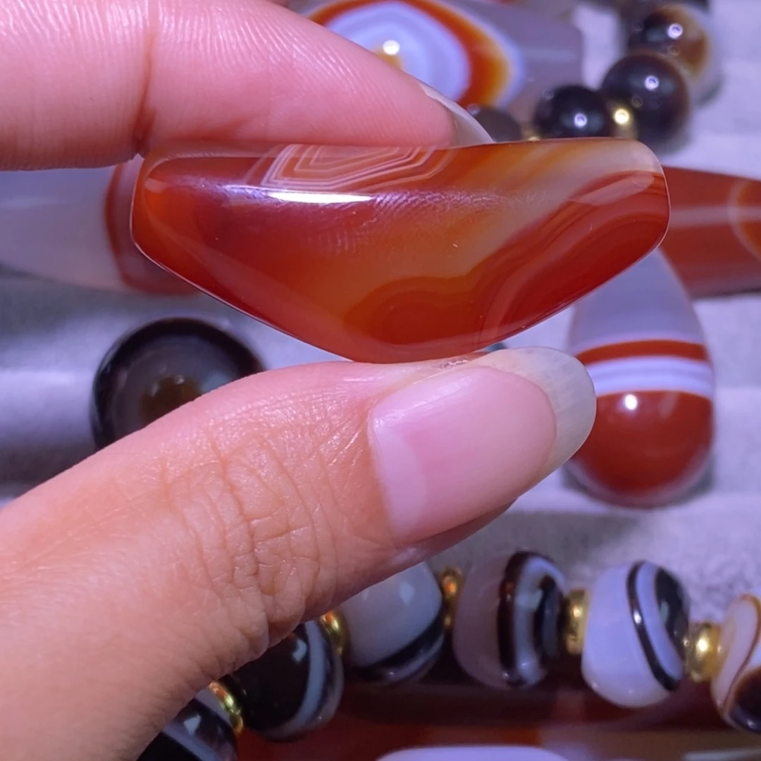 未镶嵌颈饰玛瑙/玉髓