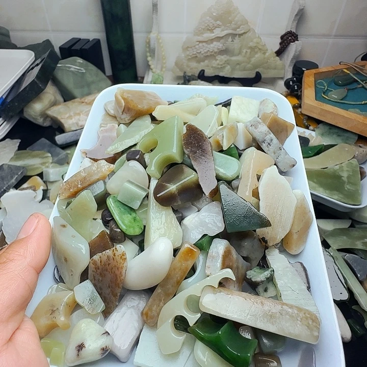 和田玉（糖玉）未镶嵌珠宝半成品
