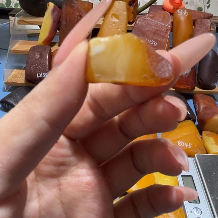 定制琥珀波罗的海琥珀