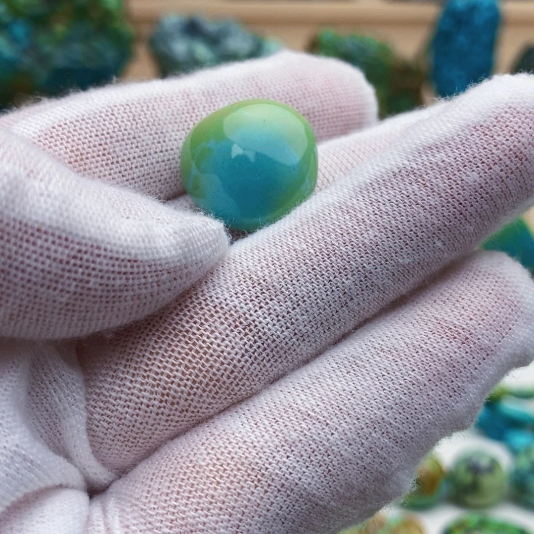 定制绿松石未镶嵌随型糖豆