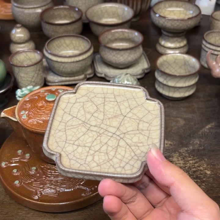 青瓷微瑕浮力特价