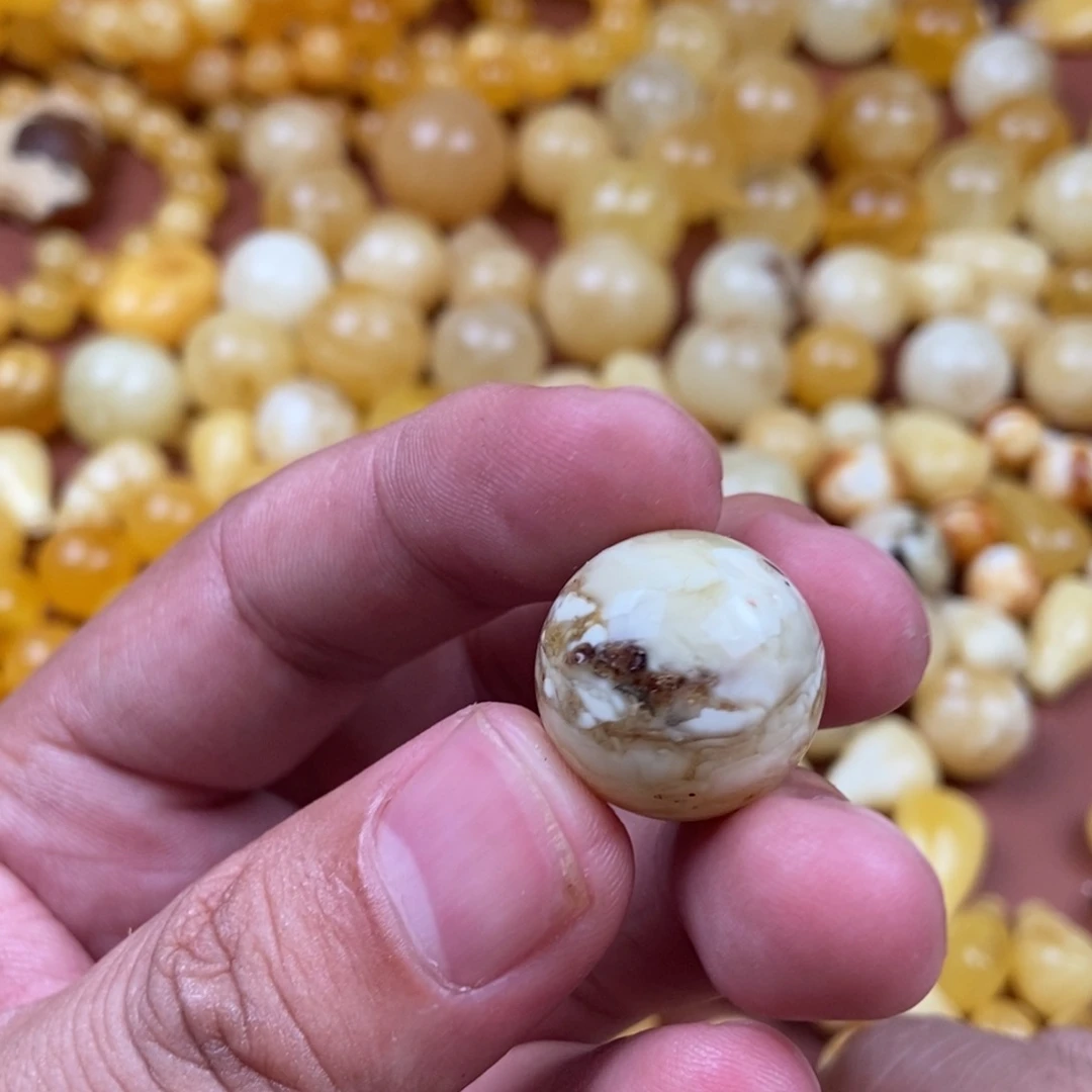 未镶嵌蜜蜡裸石y**h蜜蜡