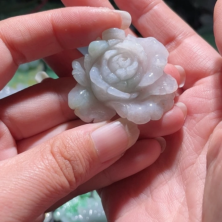 颈饰未镶嵌翡翠天