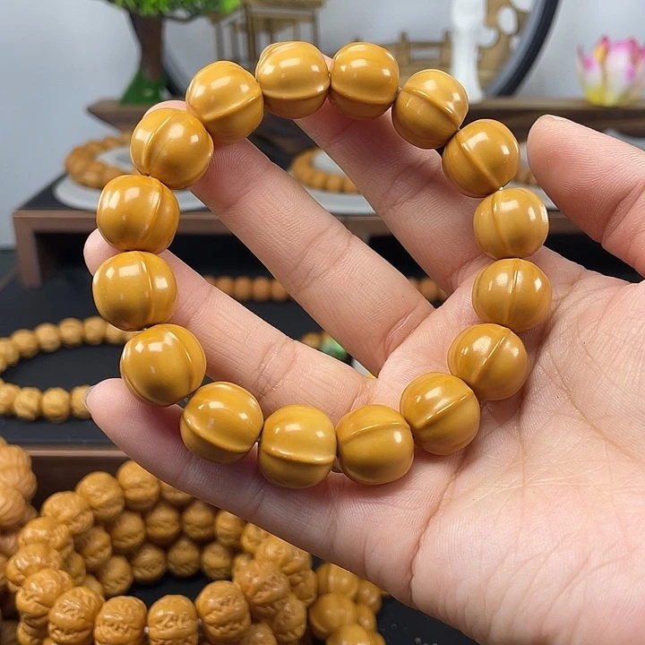 猴头核桃手串猴头