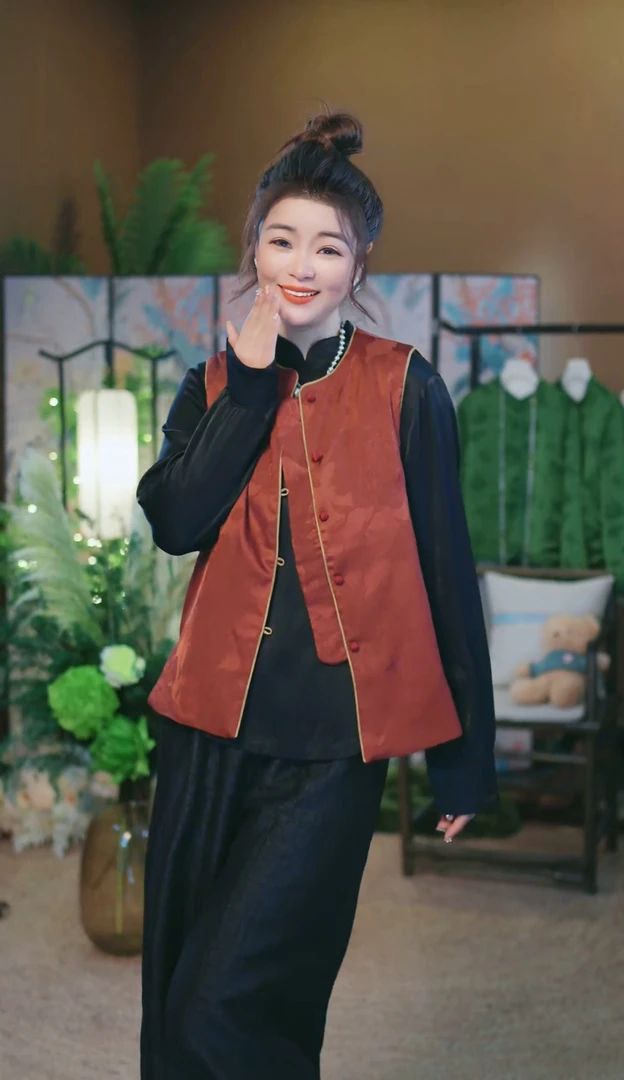 杯子家《复古橙蚕丝马甲》秋冬保暖百搭超显白背心棉袄