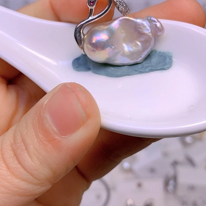 淡水珍珠颈饰合金