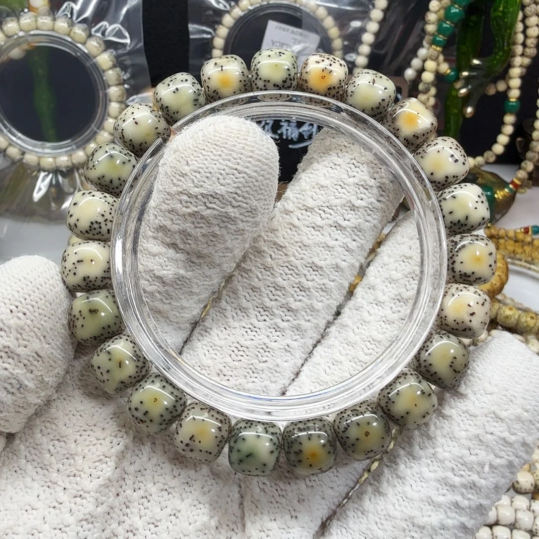 A***a星月菩提吊坠10/9火烧云