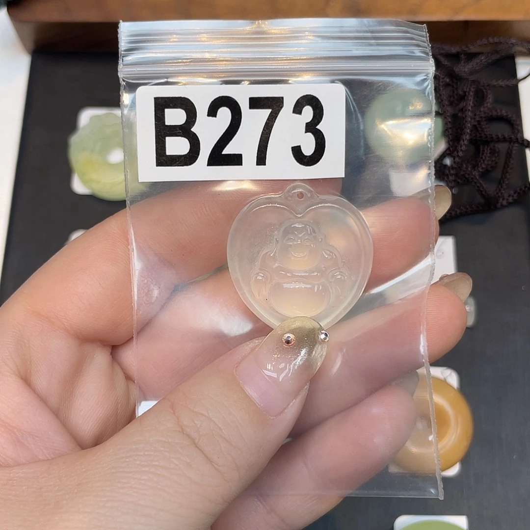 幸***星合金蛇纹石玉颈饰