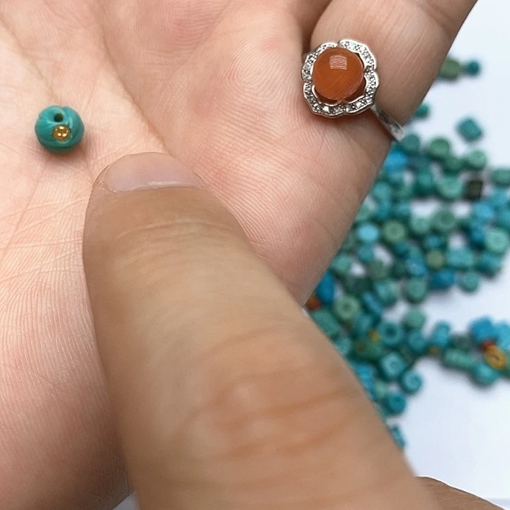 未镶嵌南红玛瑙珠宝奇石