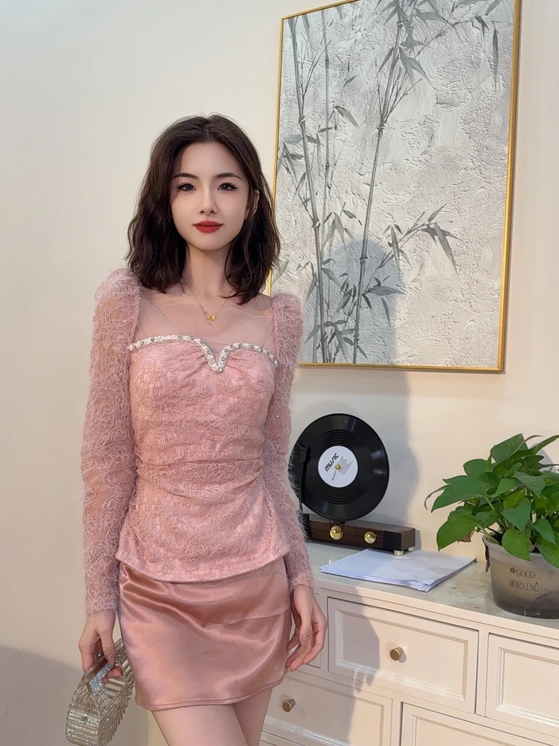 设计师新款显瘦气质蕾丝网纱长袖辣妹高腰时尚修身显瘦上衣 91515
