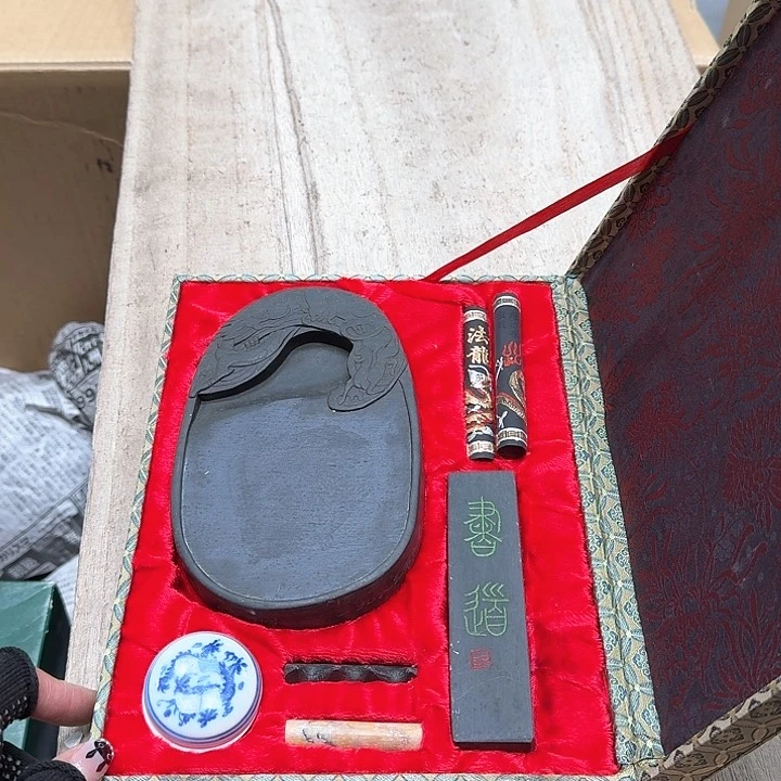 噗哈哈哈哈哈哈哈哈哈我的