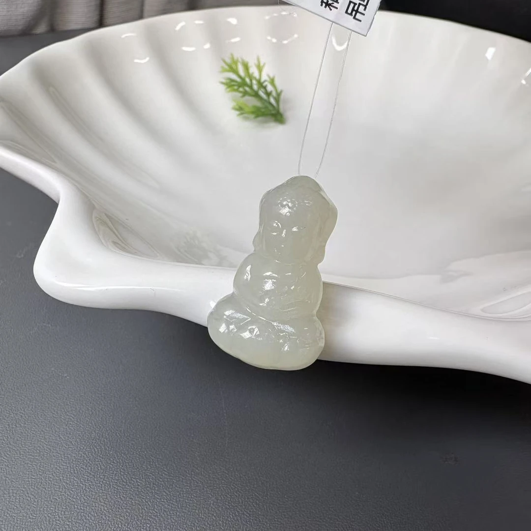 和田玉晴水宝宝佛吊坠约18*30mm