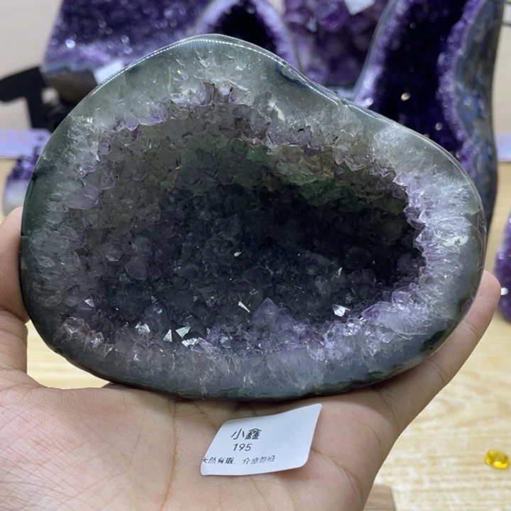 未镶嵌大型摆件（非配饰）紫晶