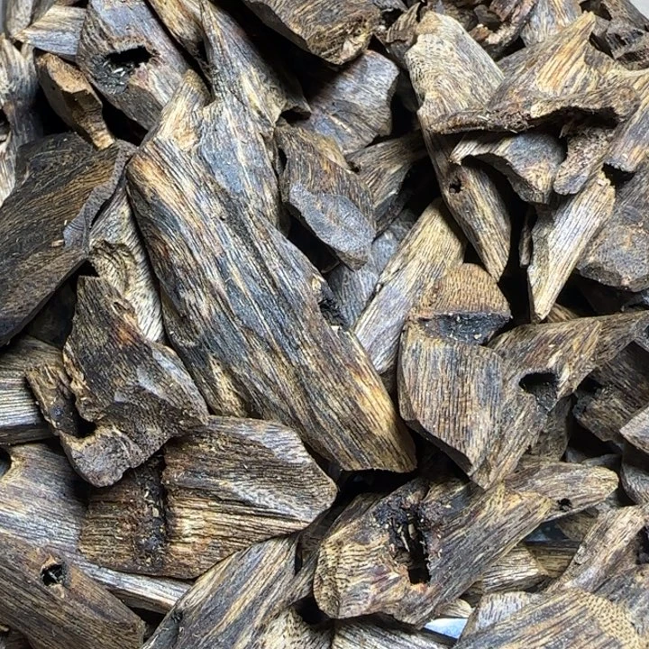 ****D木绿奇高油老料50克。