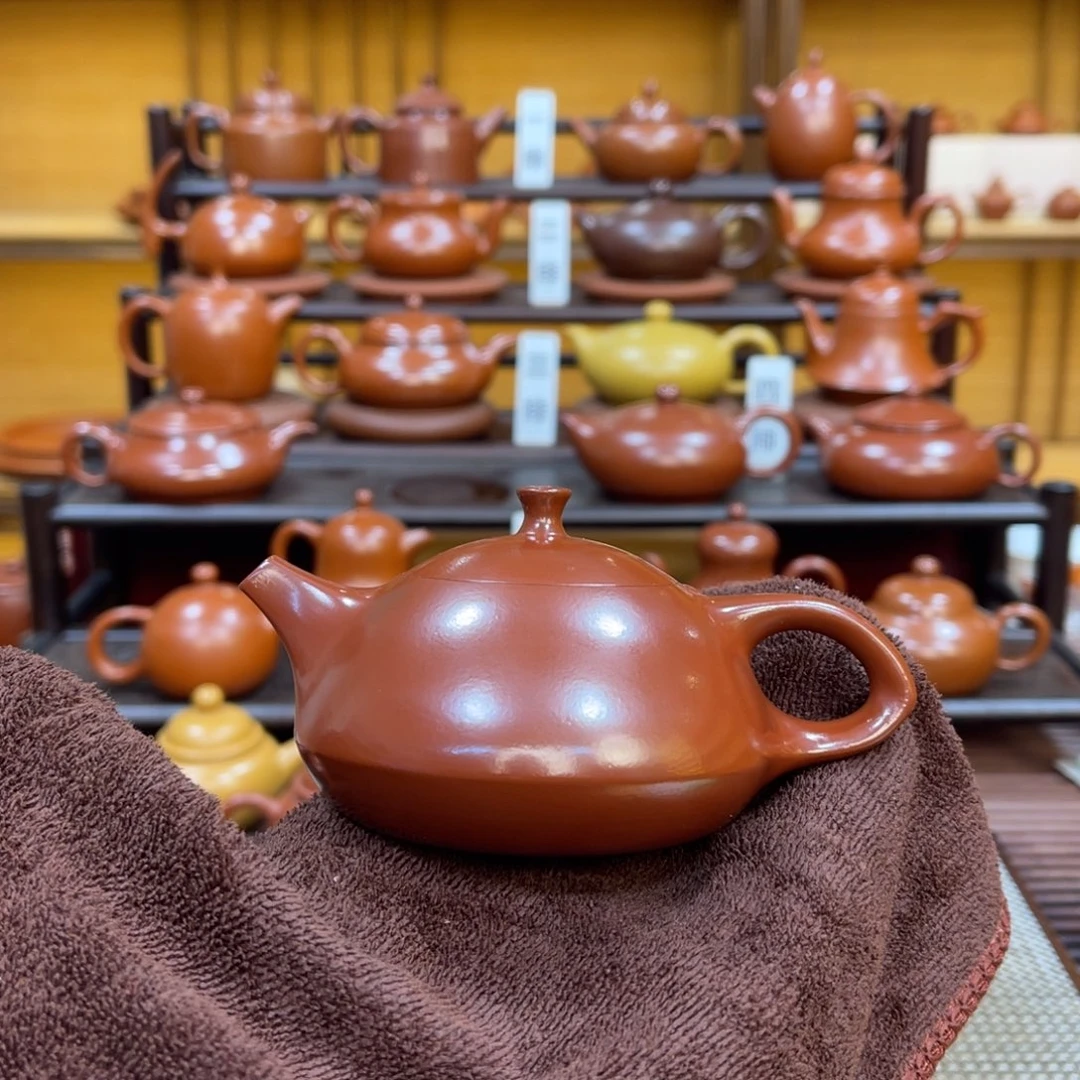 朱泥茶壶玉兔 120-130cc