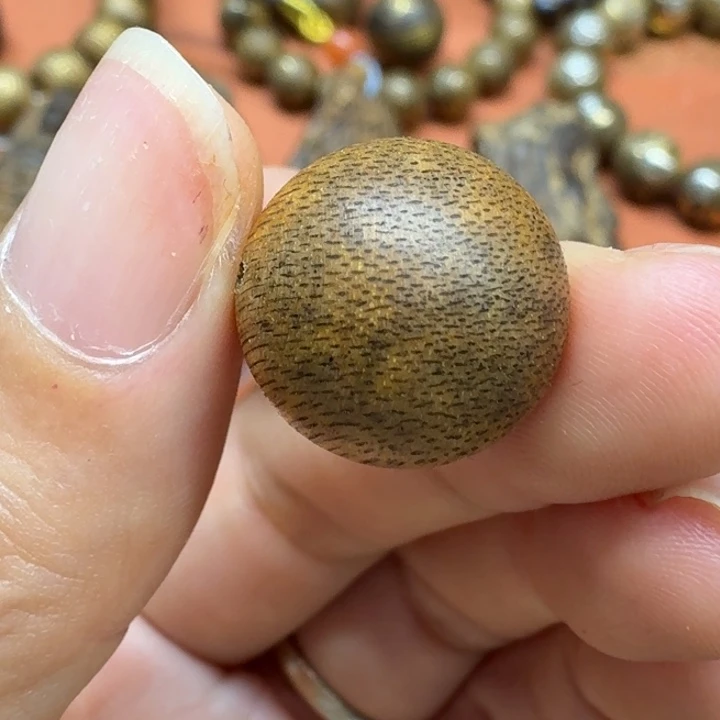 大叶紫檀（黑酸枝木类）