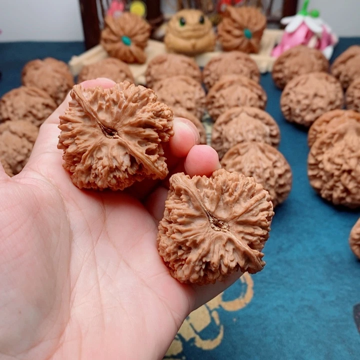 到***止文玩核桃把件满天星43