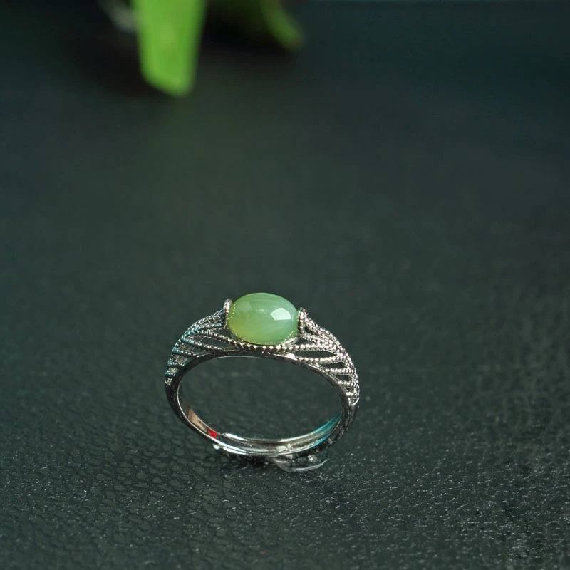 B30011天然和田碧玉蛋面镶嵌男女戒指简约复古活口 小清新女戒