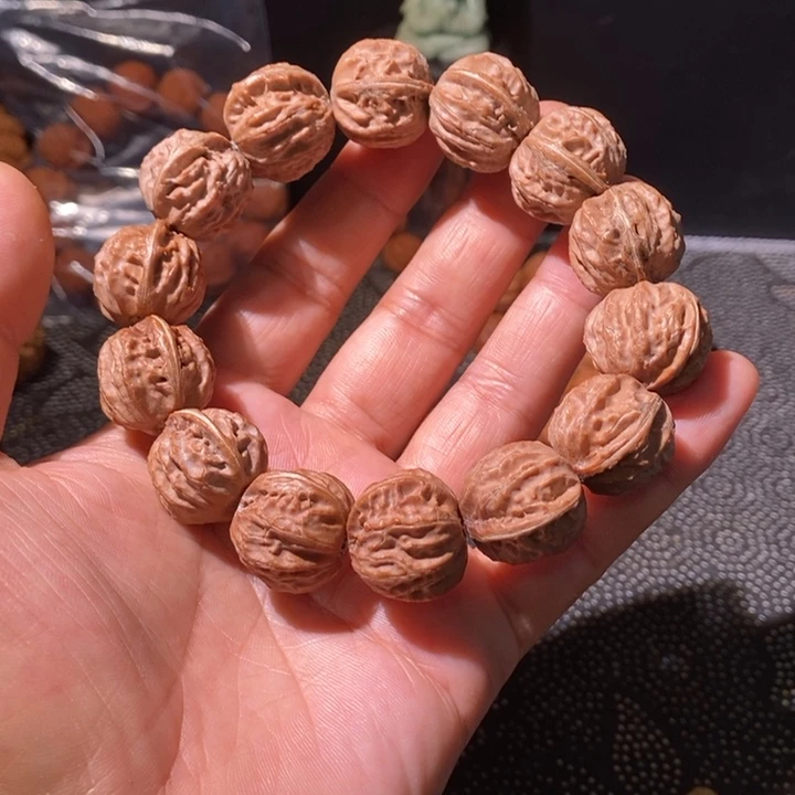手串文玩核桃……5