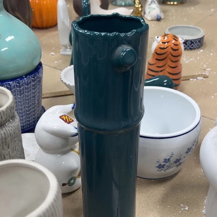 瓷片微瑕。。。。。。。。。。。。