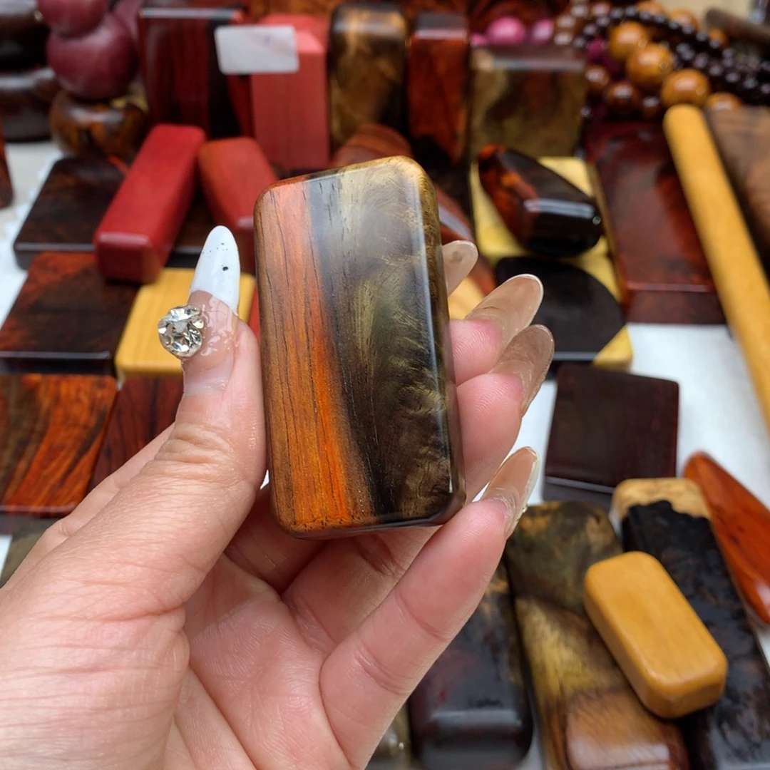 交趾黄檀（大红酸枝）K***7