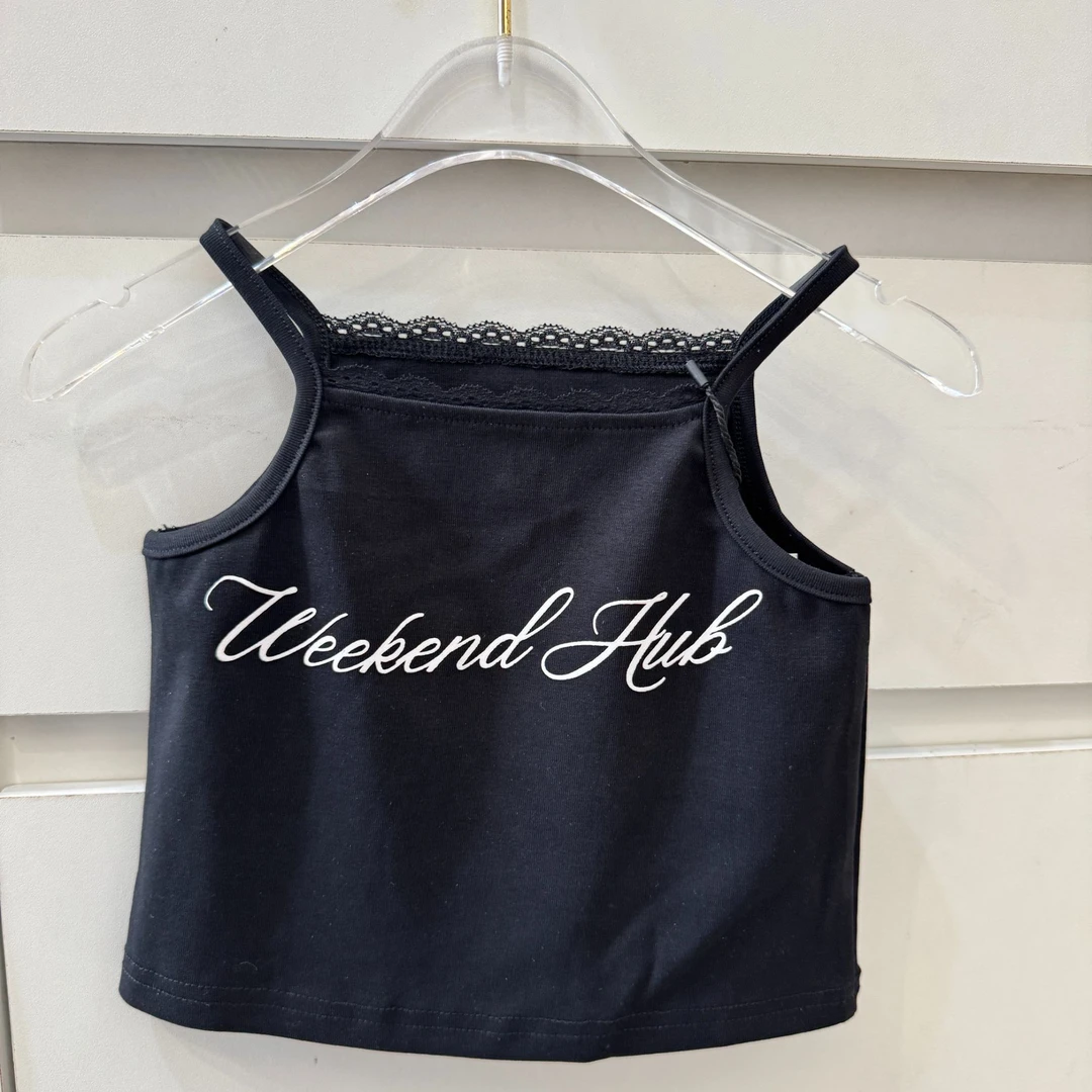 女童夏季2025新款背心字母印花吊带时尚儿童百搭黑色无袖外穿