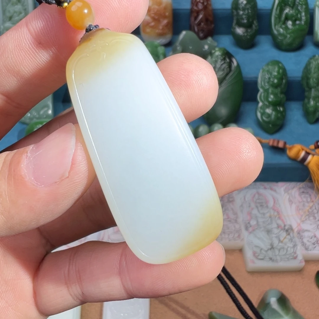 定制和田玉未镶嵌和田玉