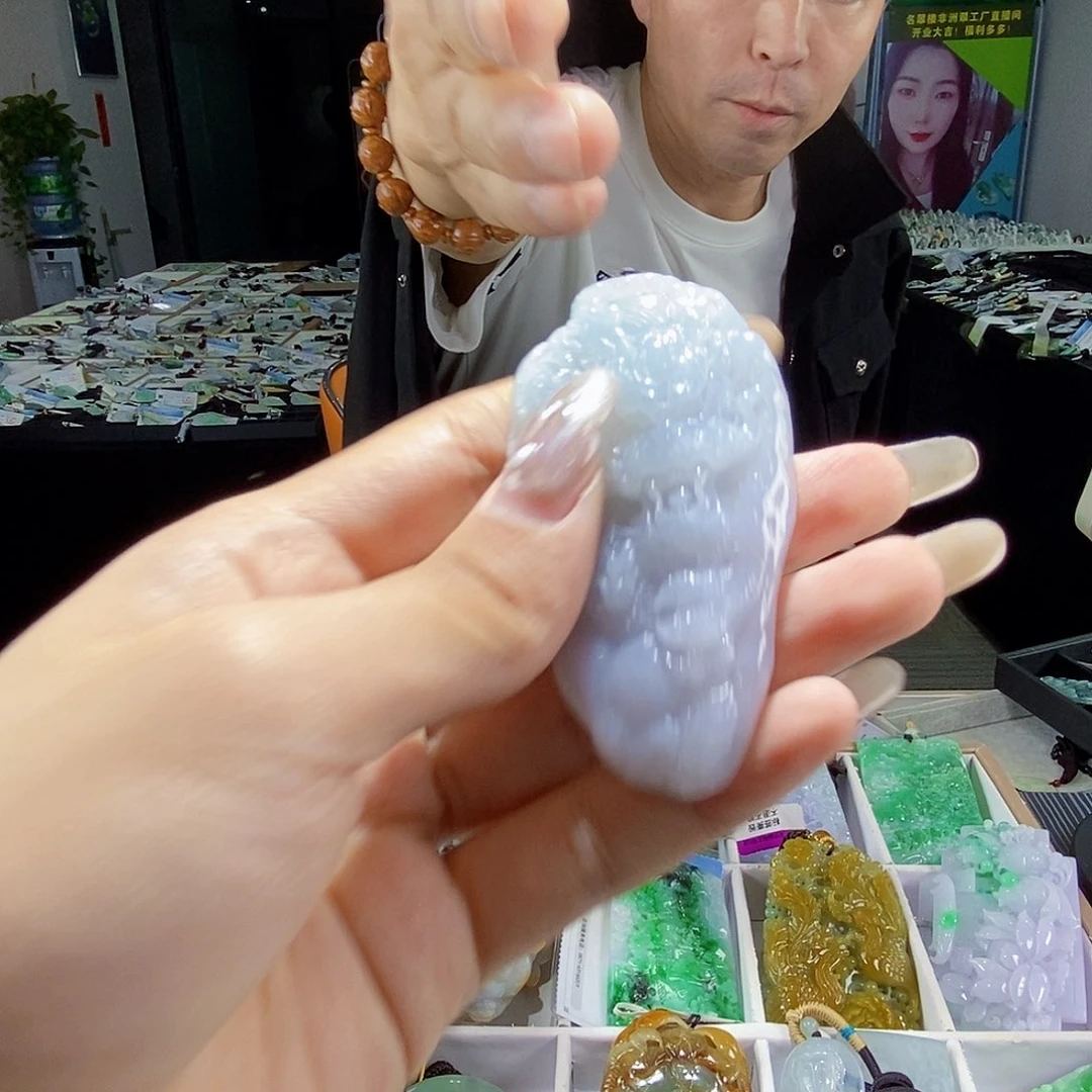 颈饰未镶嵌翡翠翡翠