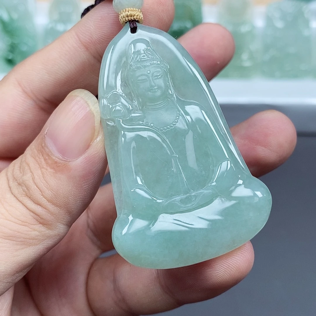 山***堂翡翠未镶嵌颈饰翡翠