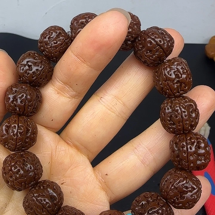 橄榄核吊坠清货的价格是多少