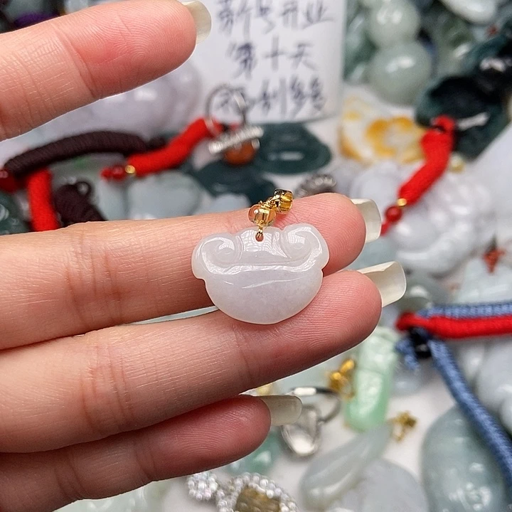 未镶嵌挂件翡翠翡翠