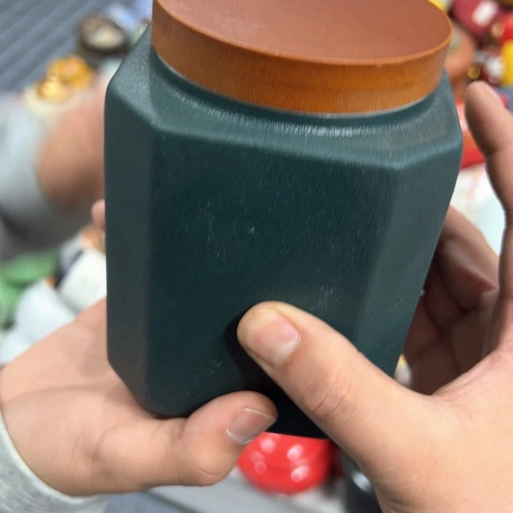 茶叶罐陶瓷家用储物罐轻微瑕疵品介意勿拍