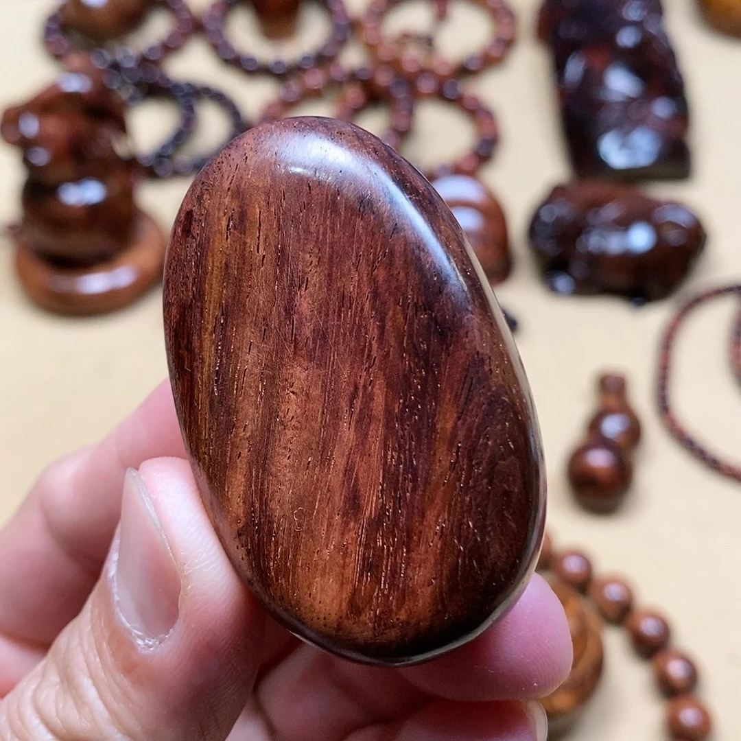 【闪购商品】黄花梨/降香黄檀把件手把件