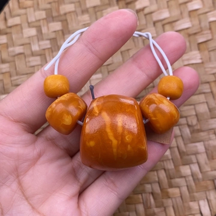 未镶嵌琥珀裸石蜜蜡X