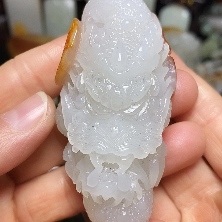 宇***哥和田玉未镶嵌挂件