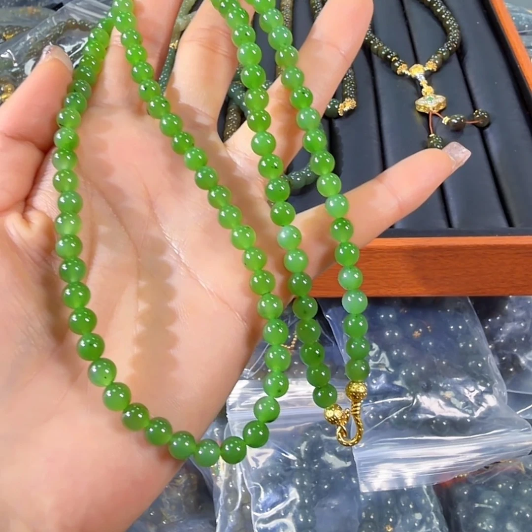 和田玉（碧玉）未镶嵌颈饰卡6