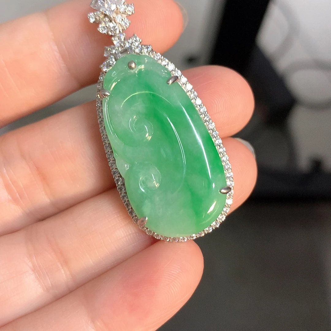 翡翠银S925镶嵌颈饰缅甸翡翠如意