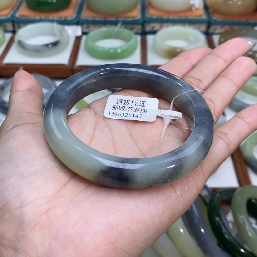 和田玉未镶嵌手镯和田玉籽青花57