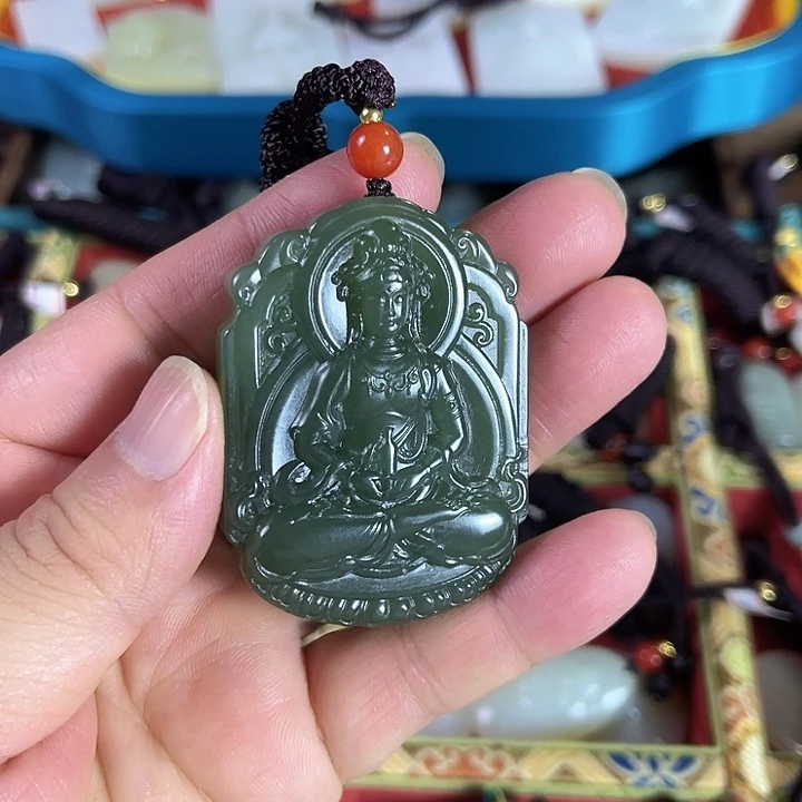 和田玉未镶嵌颈饰