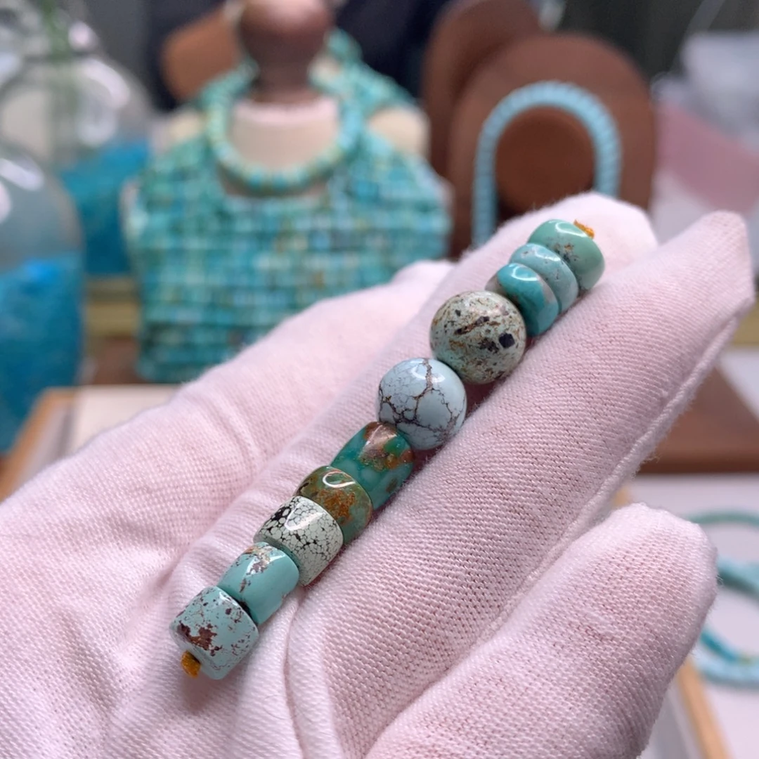 绿松石未镶嵌饰品