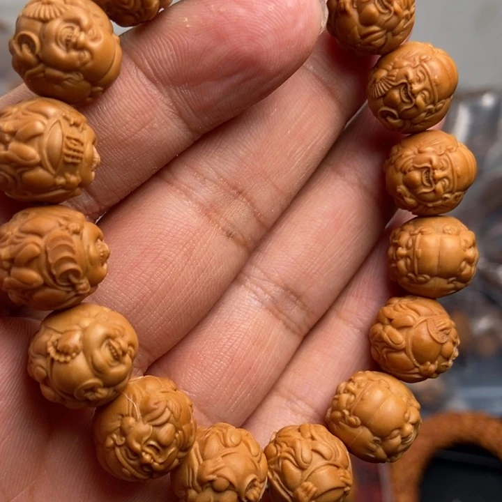 猴头核桃吊坠文玩手串