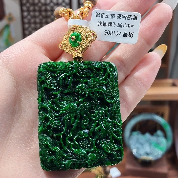 颈饰未镶嵌翡翠10